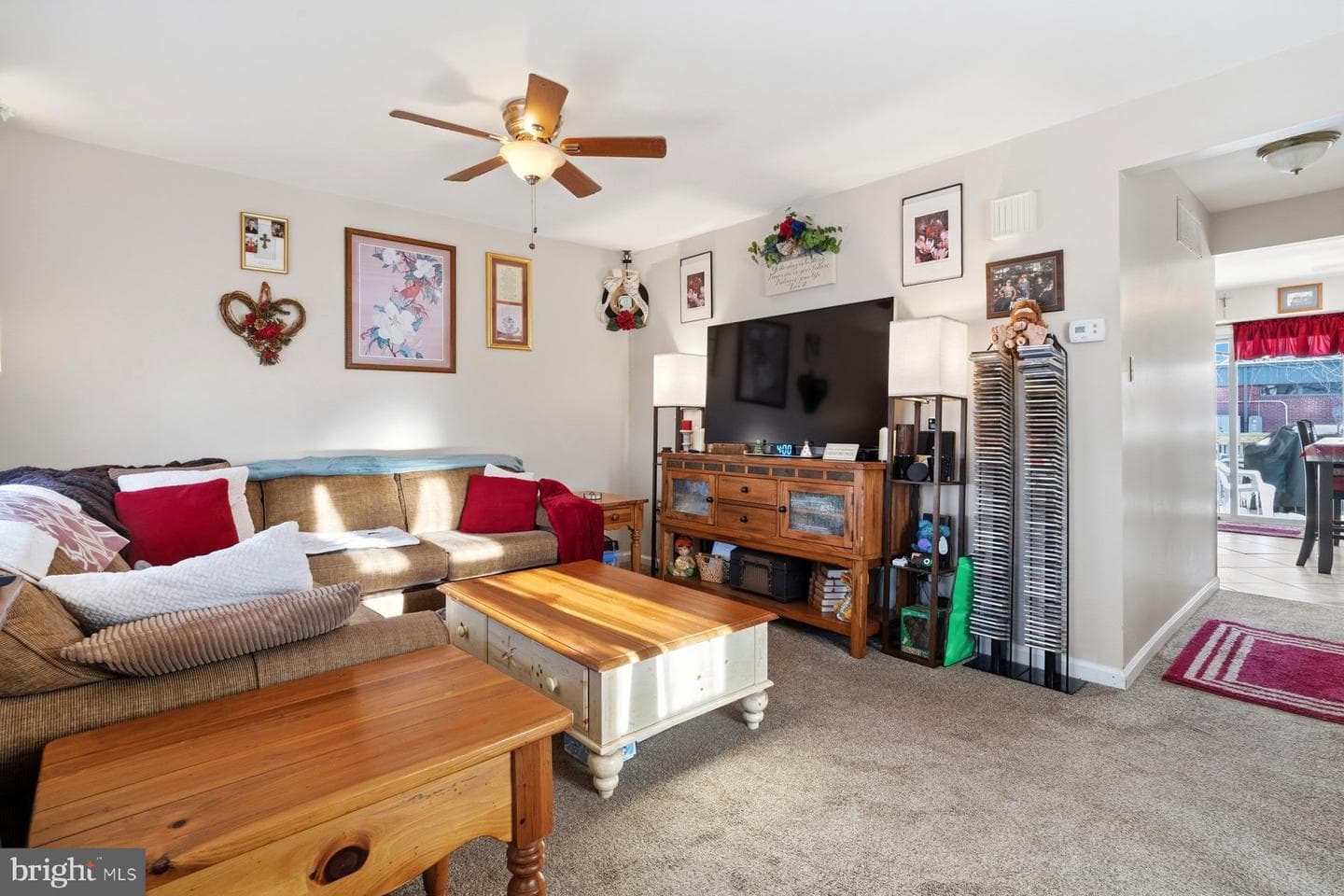 19 Fairground Avenue photo 5