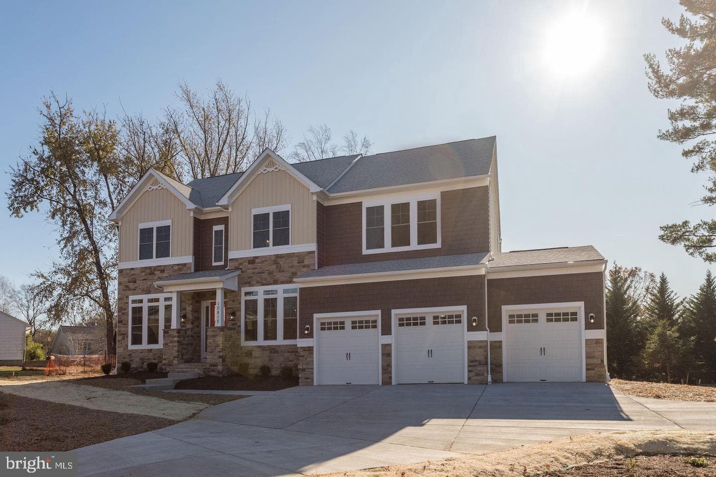 122 Saylor Drive photo 3