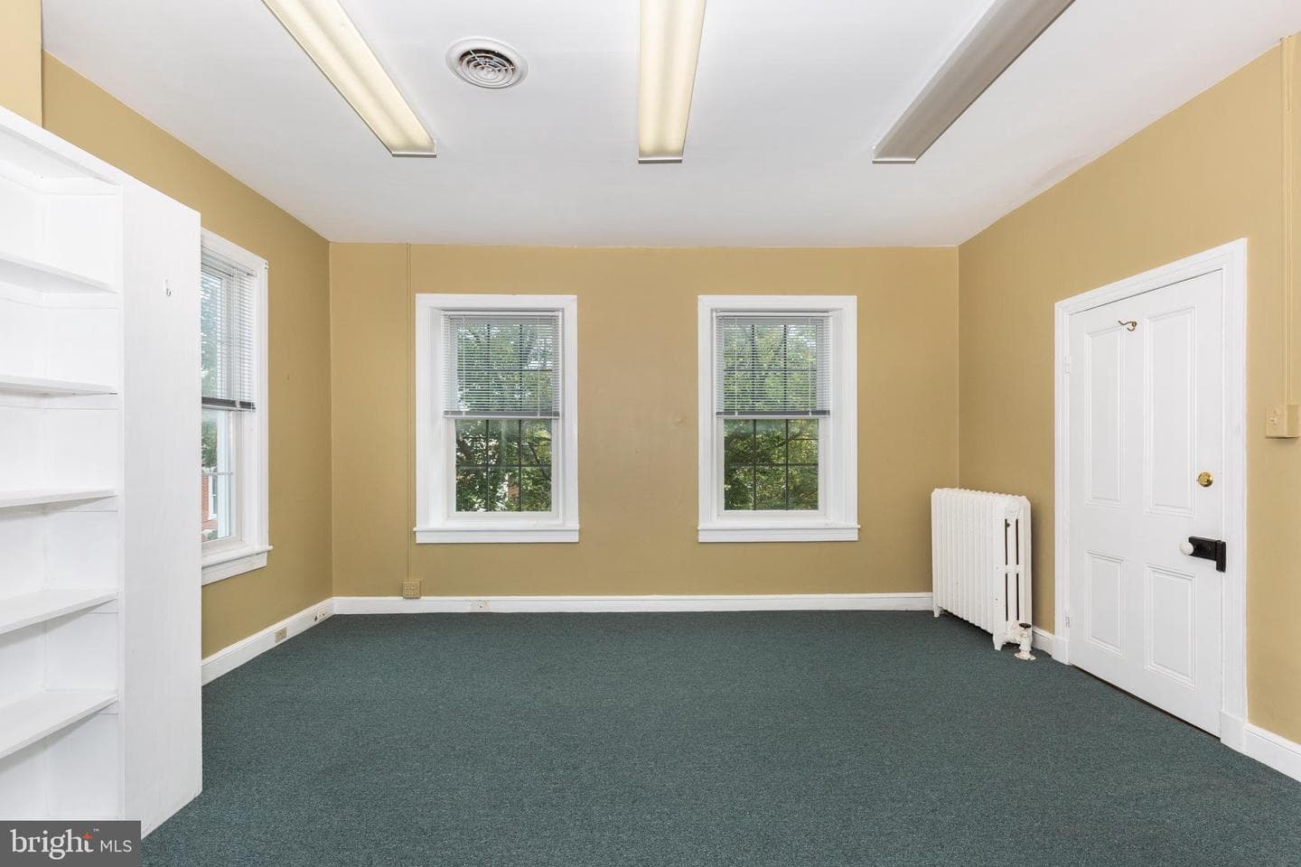 162 E Main Street photo 34