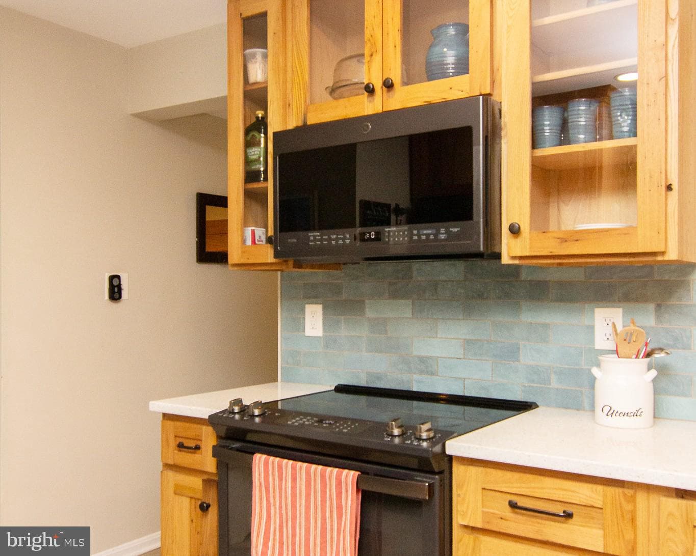 85 Marhill Court photo 12