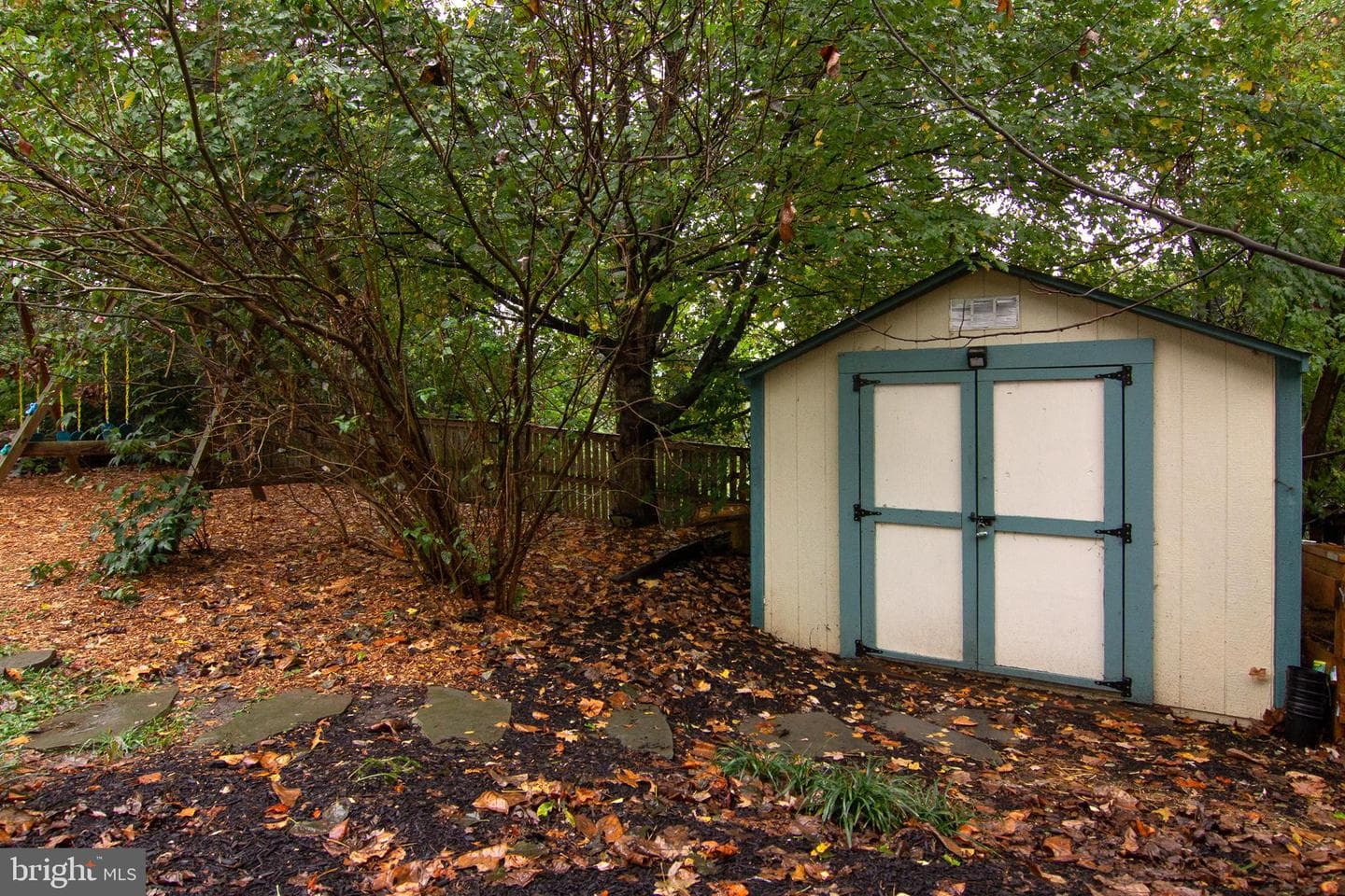 85 Marhill Court photo 40