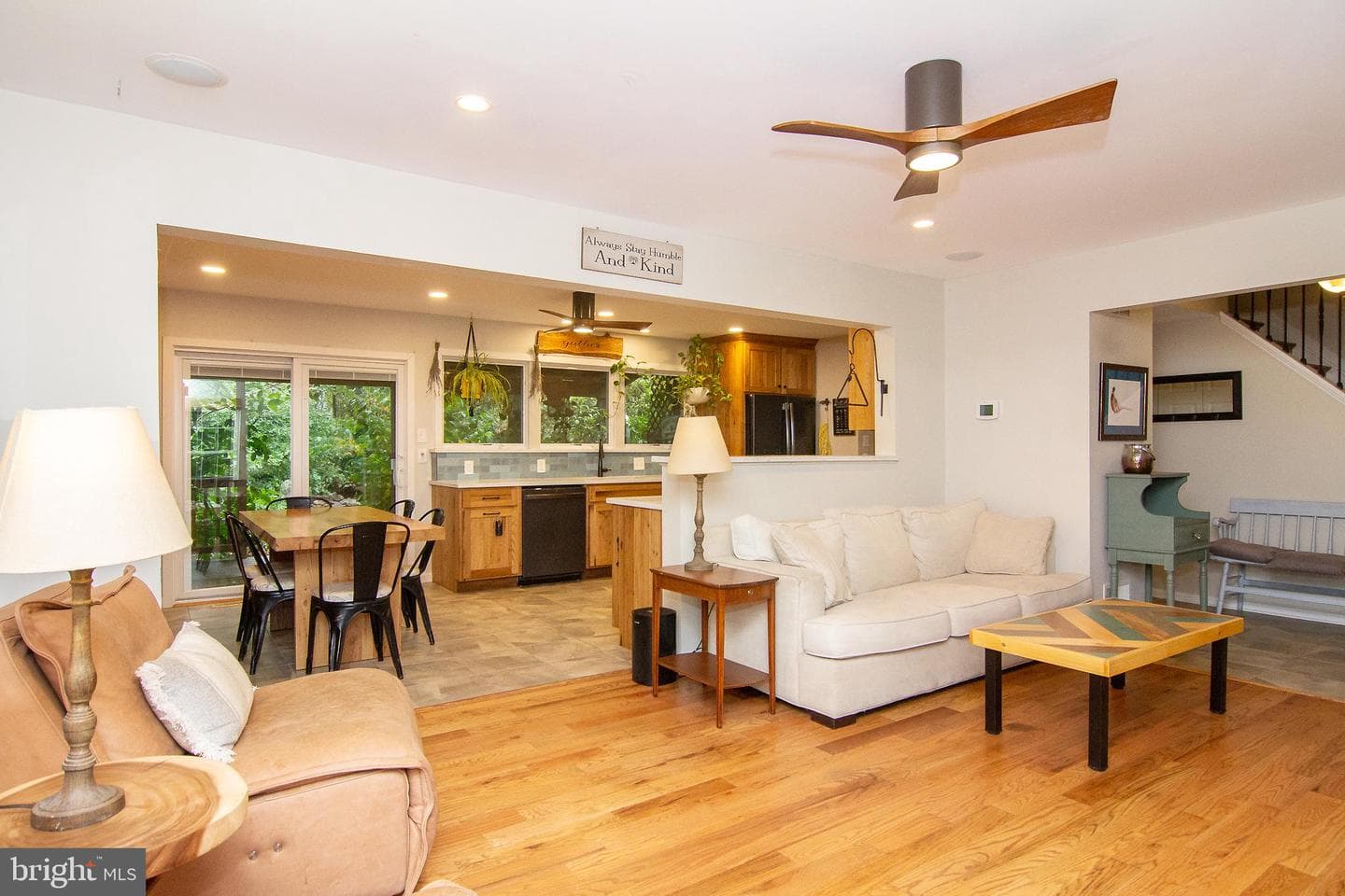 85 Marhill Court photo 7