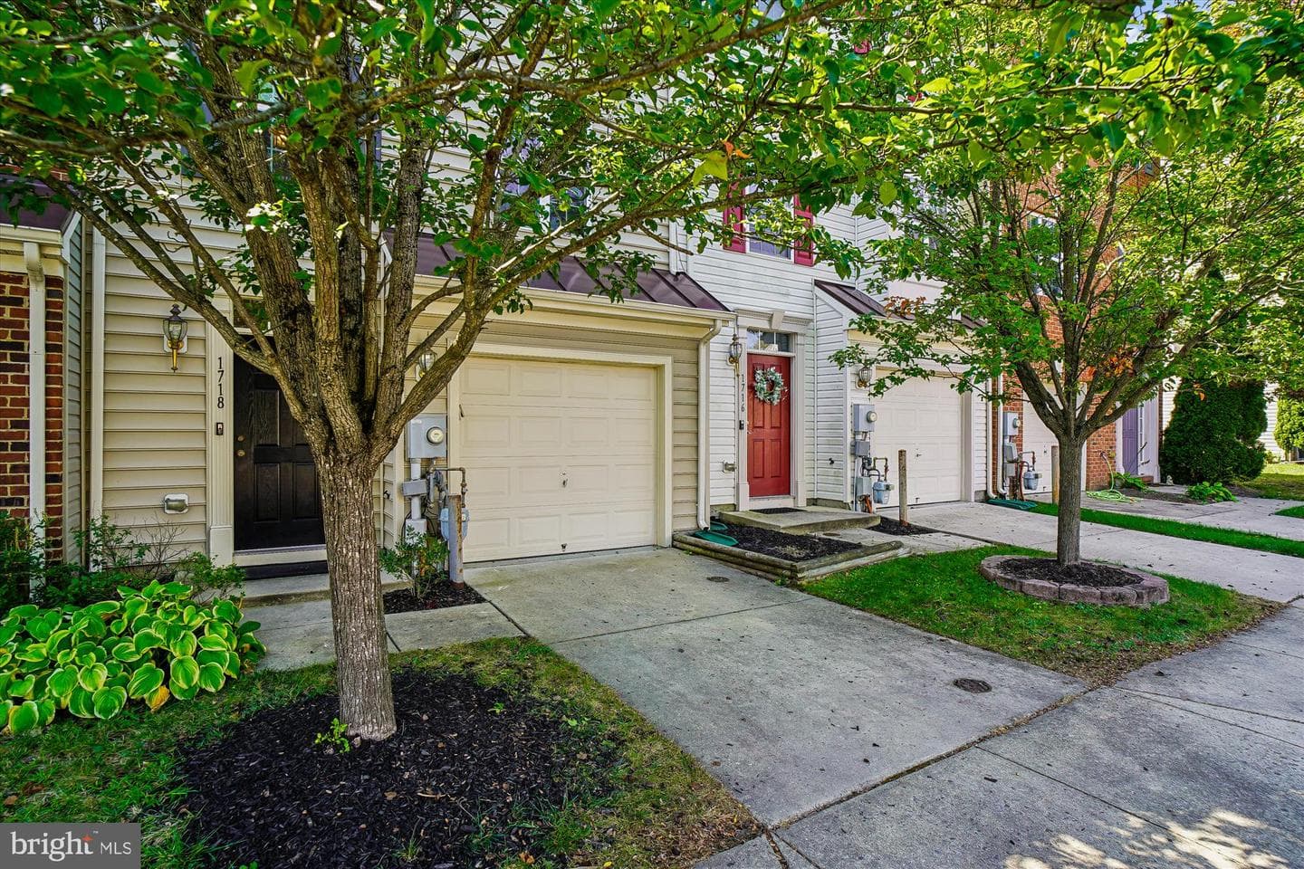 1718 Trestle Street photo 30