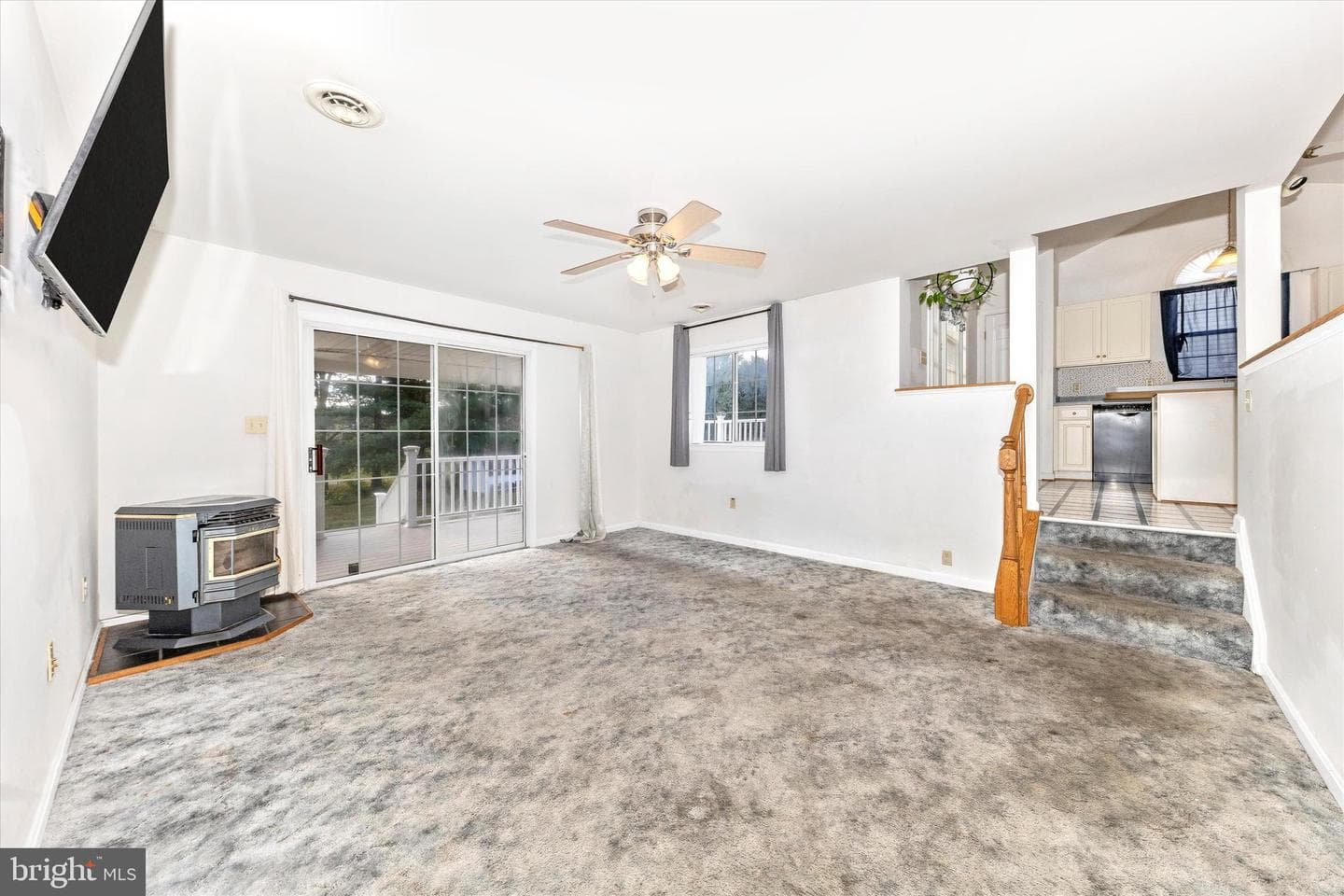 105 Ridge Avenue photo 13