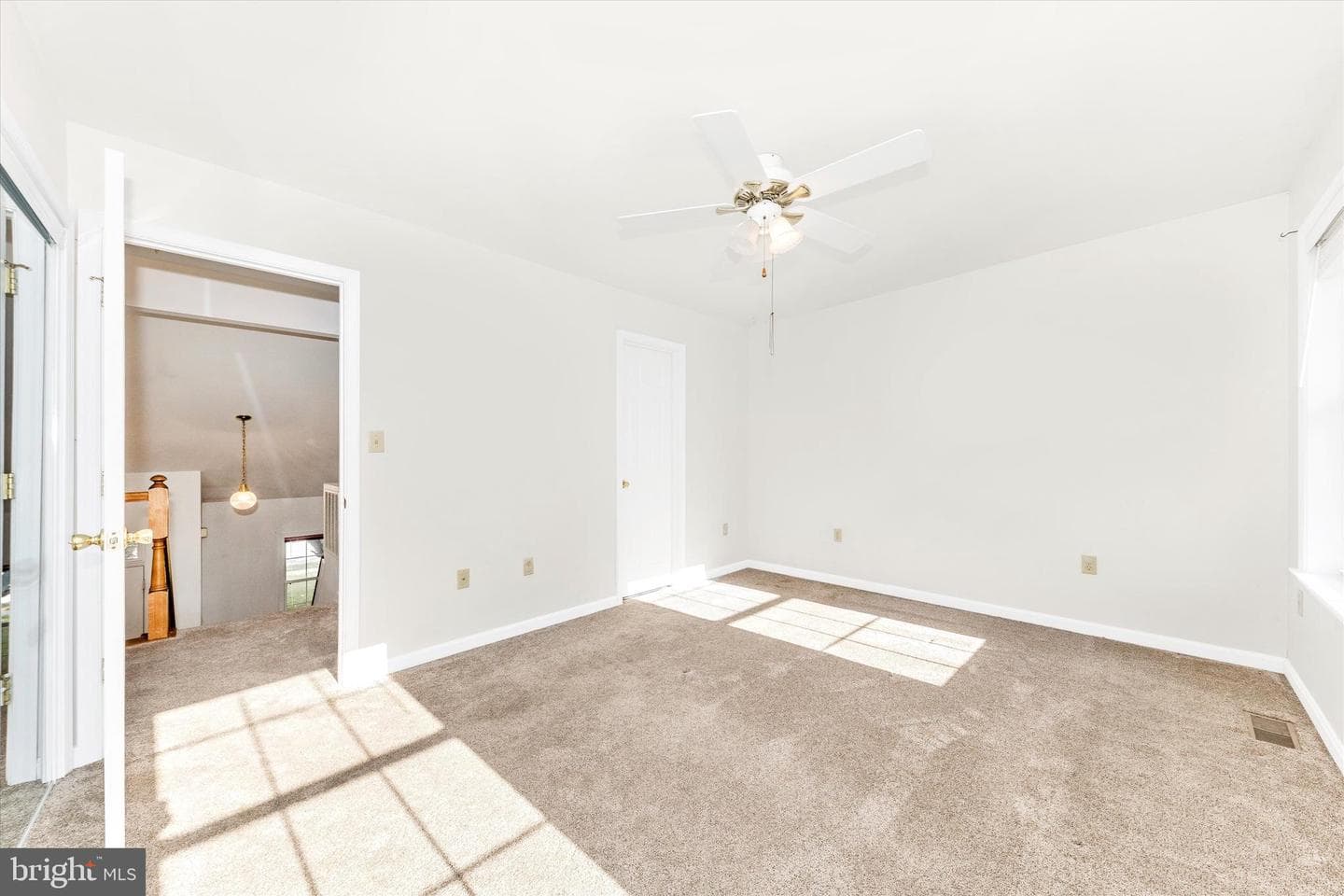 105 Ridge Avenue photo 27