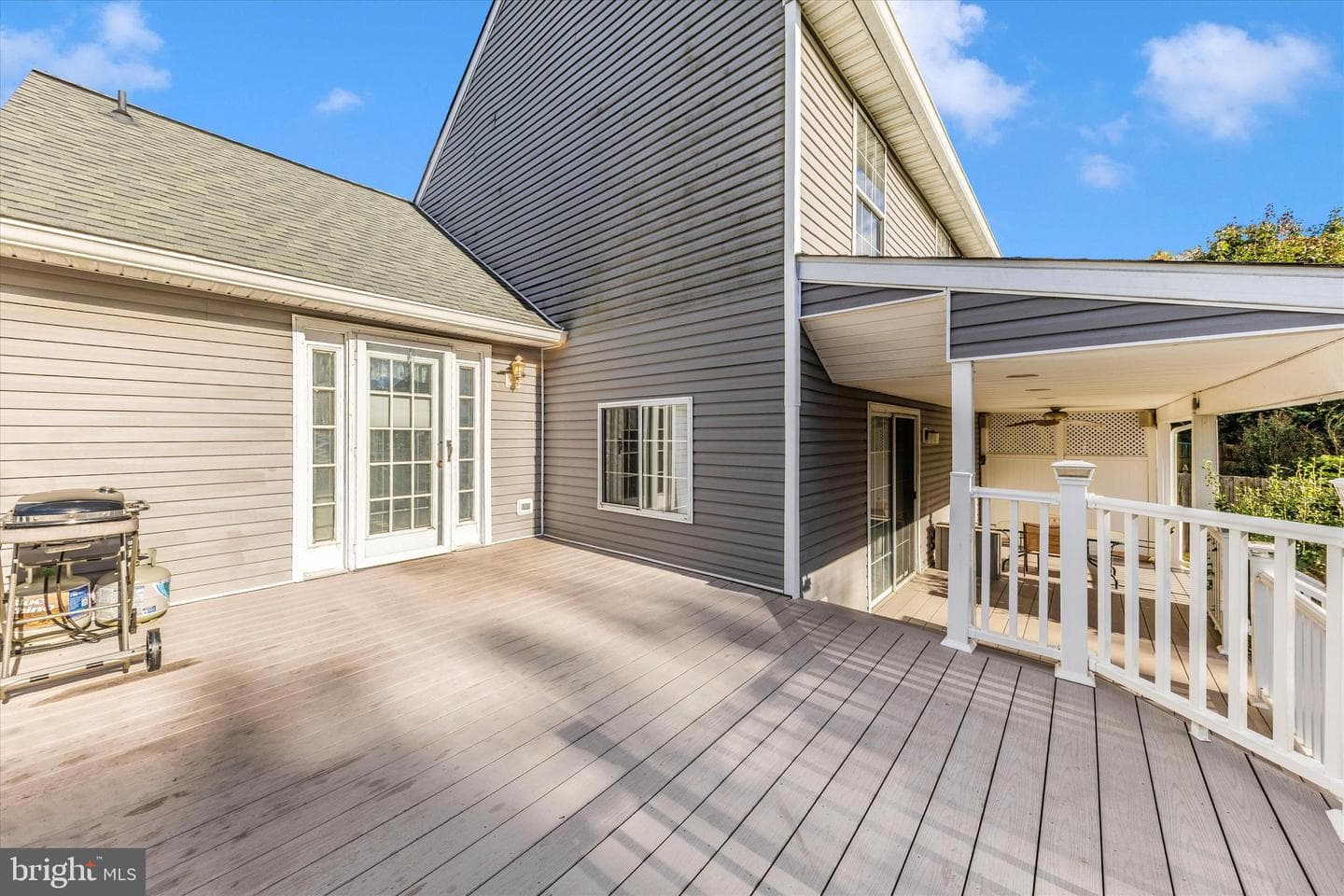 105 Ridge Avenue photo 38