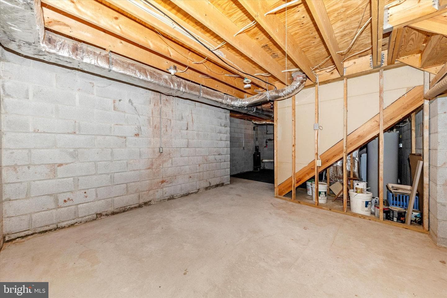 105 Ridge Avenue photo 43