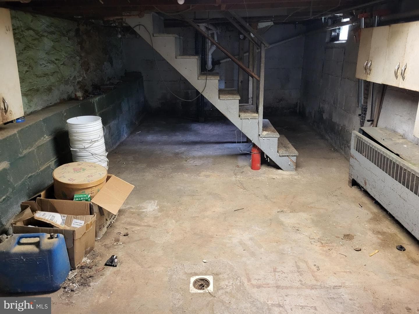 11 Baker Avenue photo 9