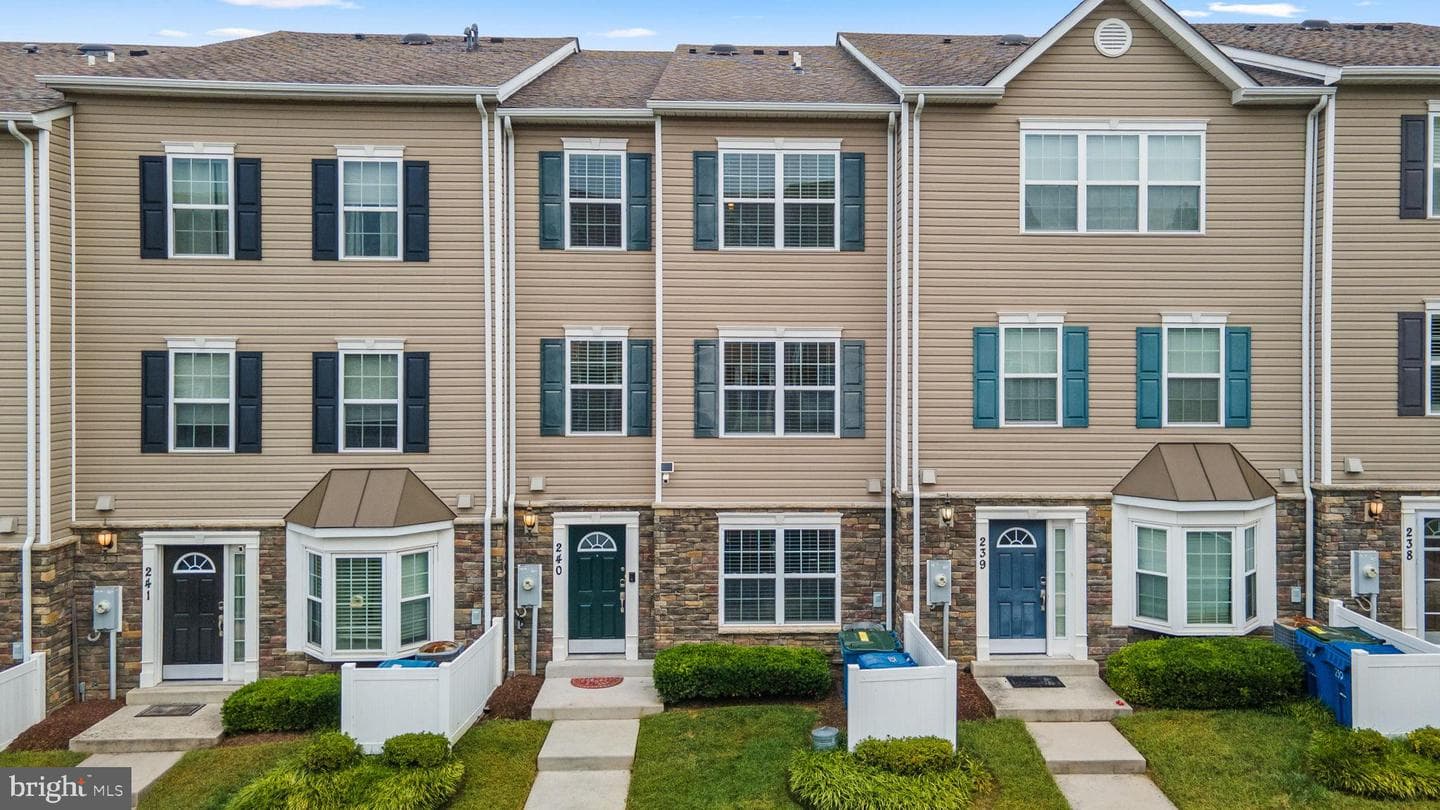 6515 Dundee Drive #240