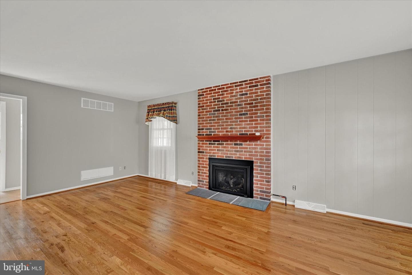 6905 Spring Hill Drive photo 19