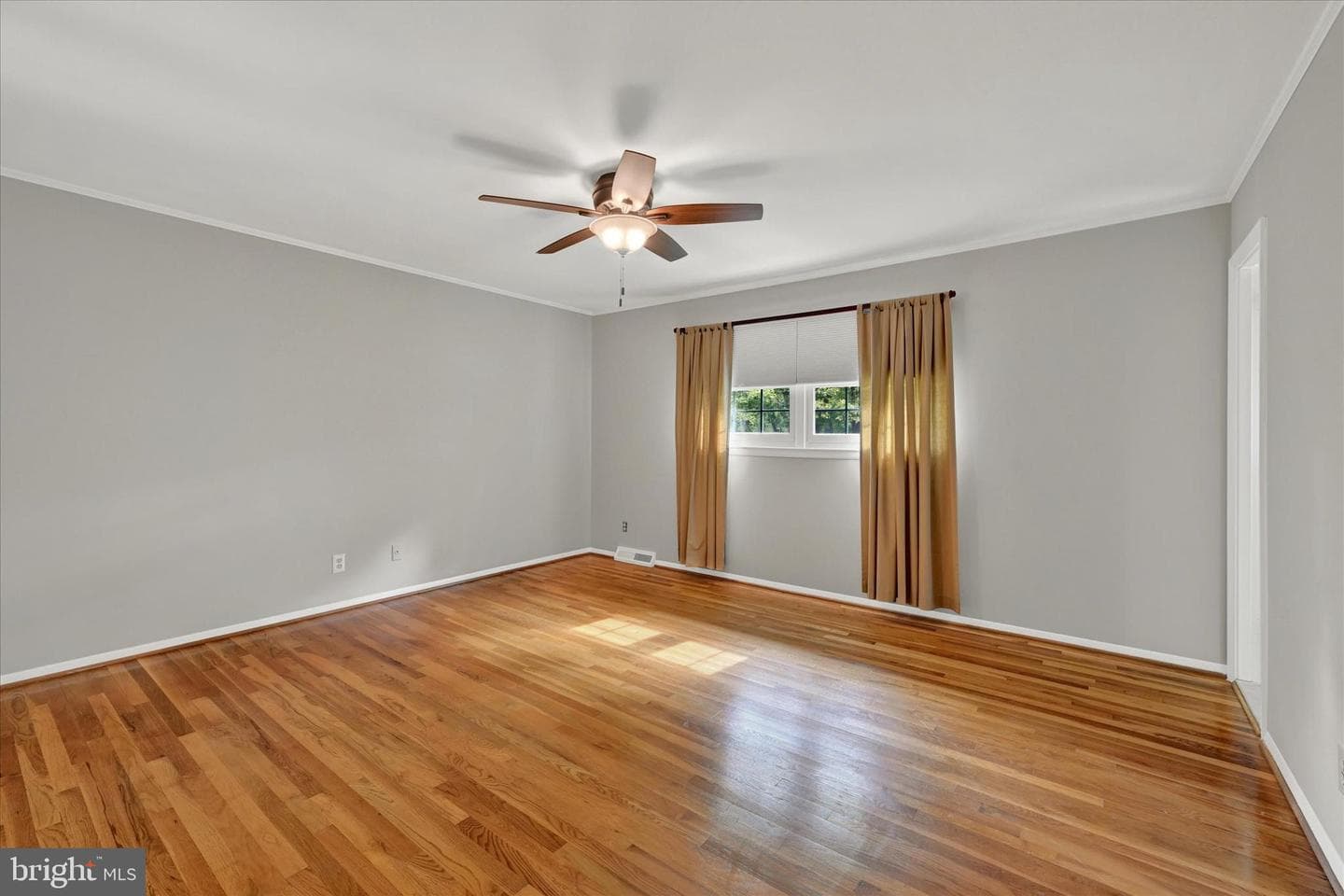 6905 Spring Hill Drive photo 22