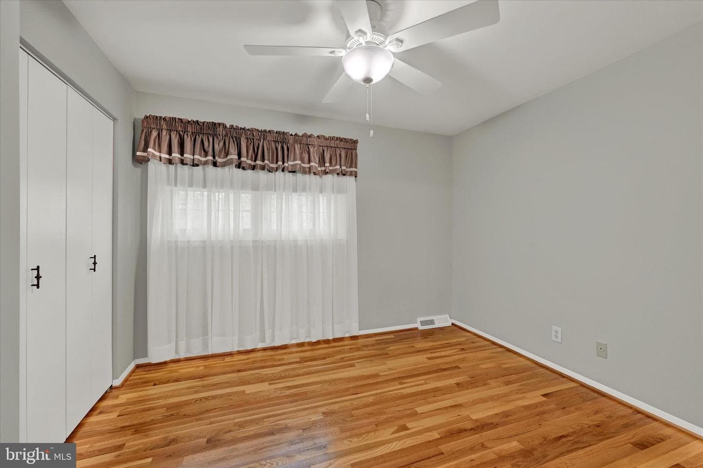 6905 Spring Hill Drive photo 25
