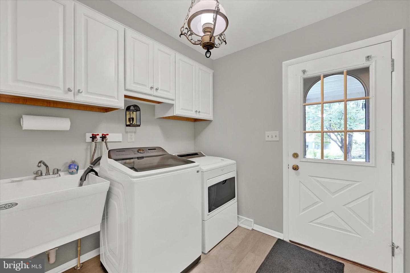6905 Spring Hill Drive photo 27