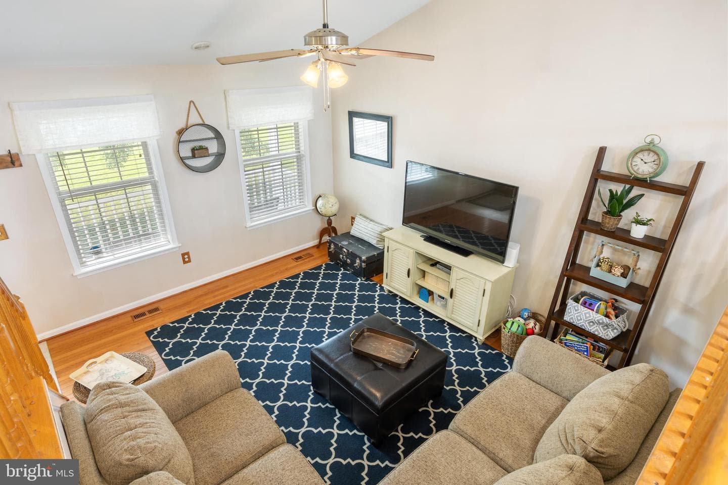 1205 Jo Apter Place photo 9