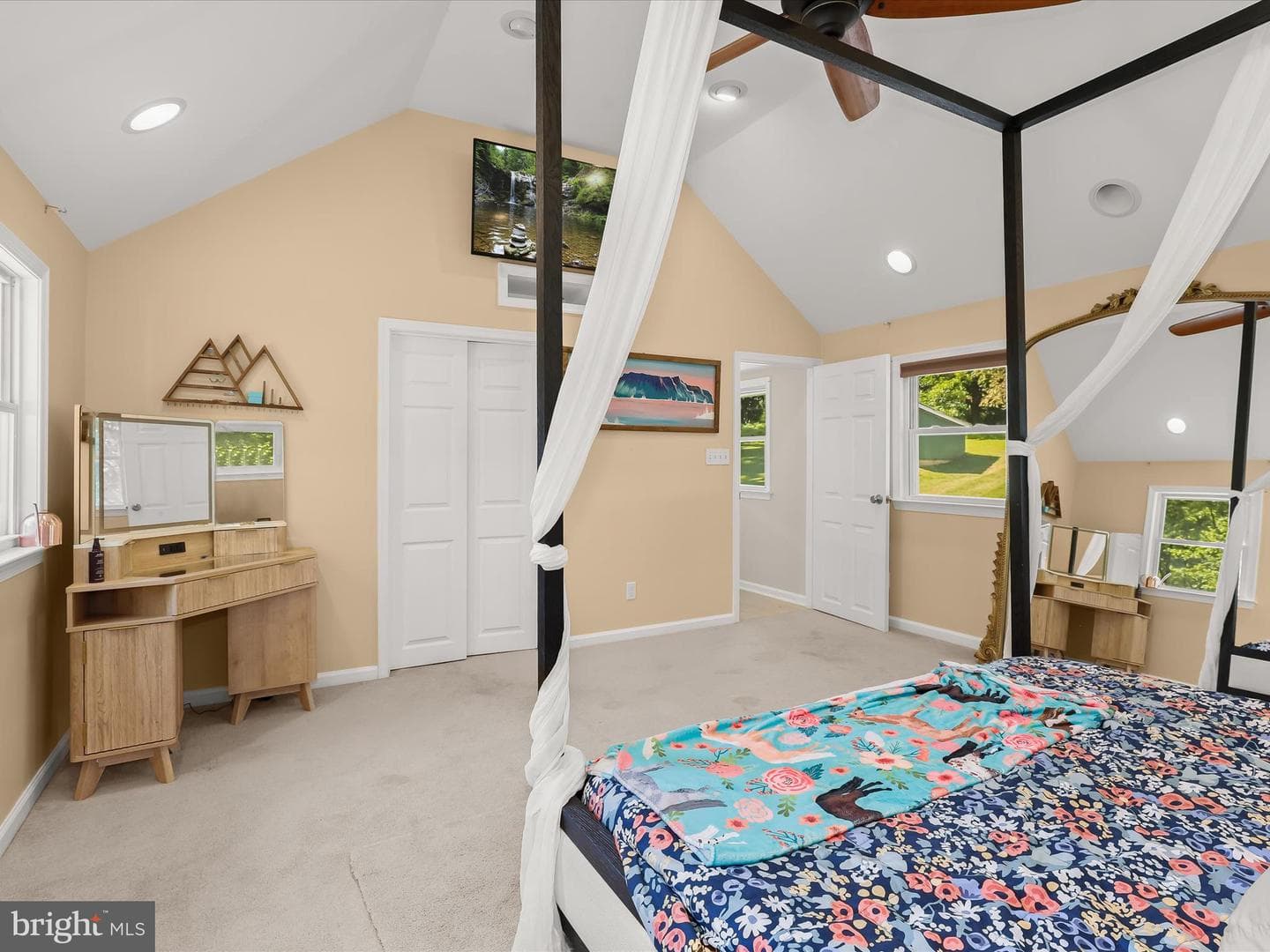 6270 Davis Road photo 24