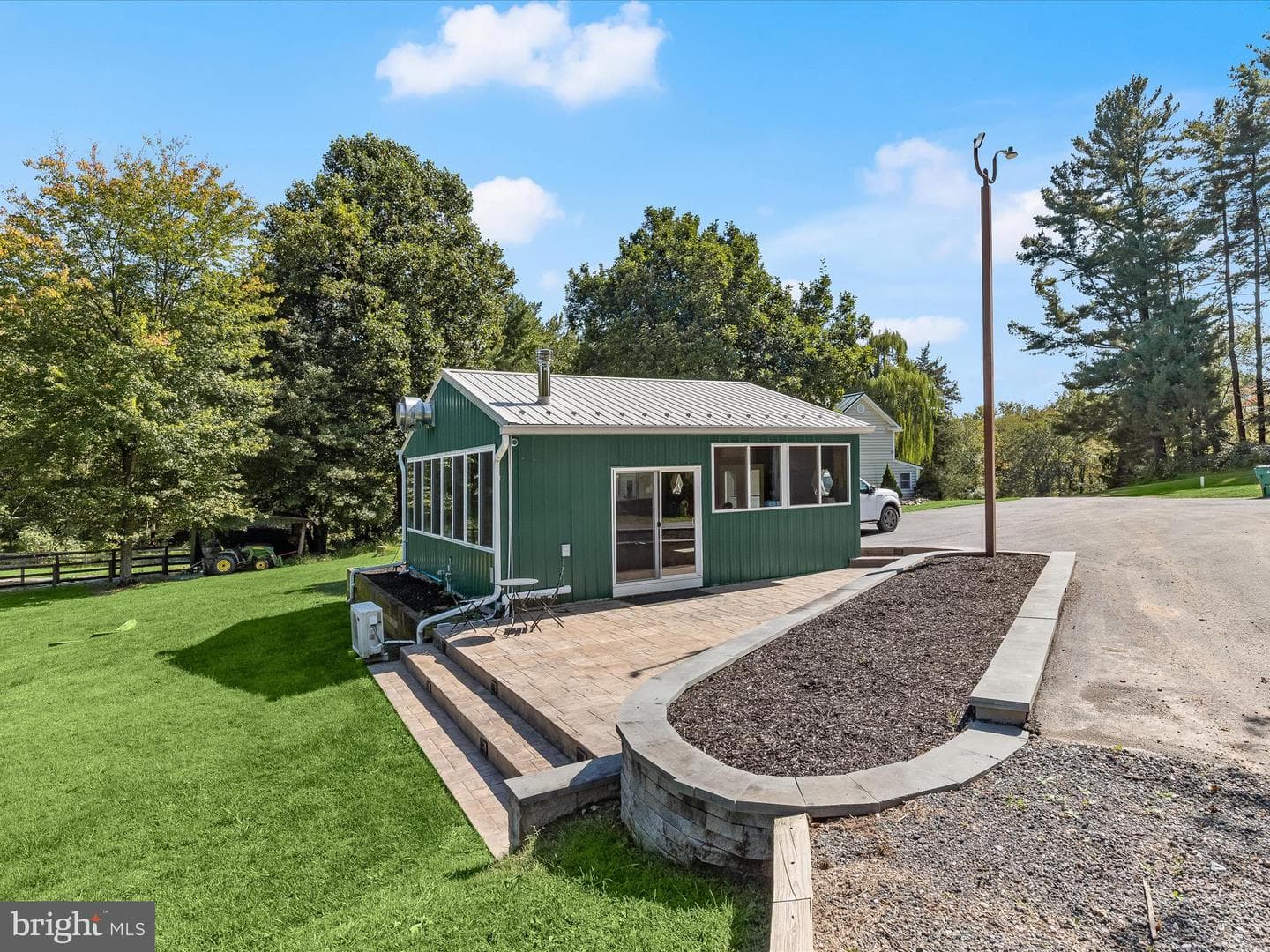 6270 Davis Road photo 46