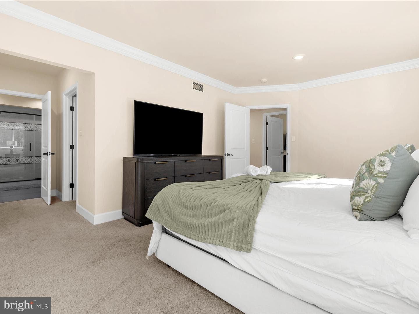 2727 Friday Harbor Drive photo 37