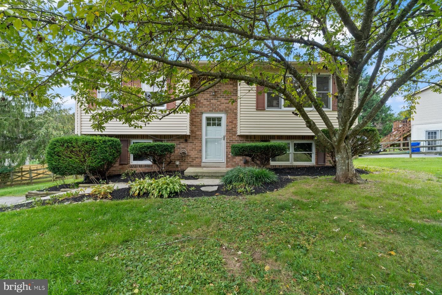 2913 Tulip Way