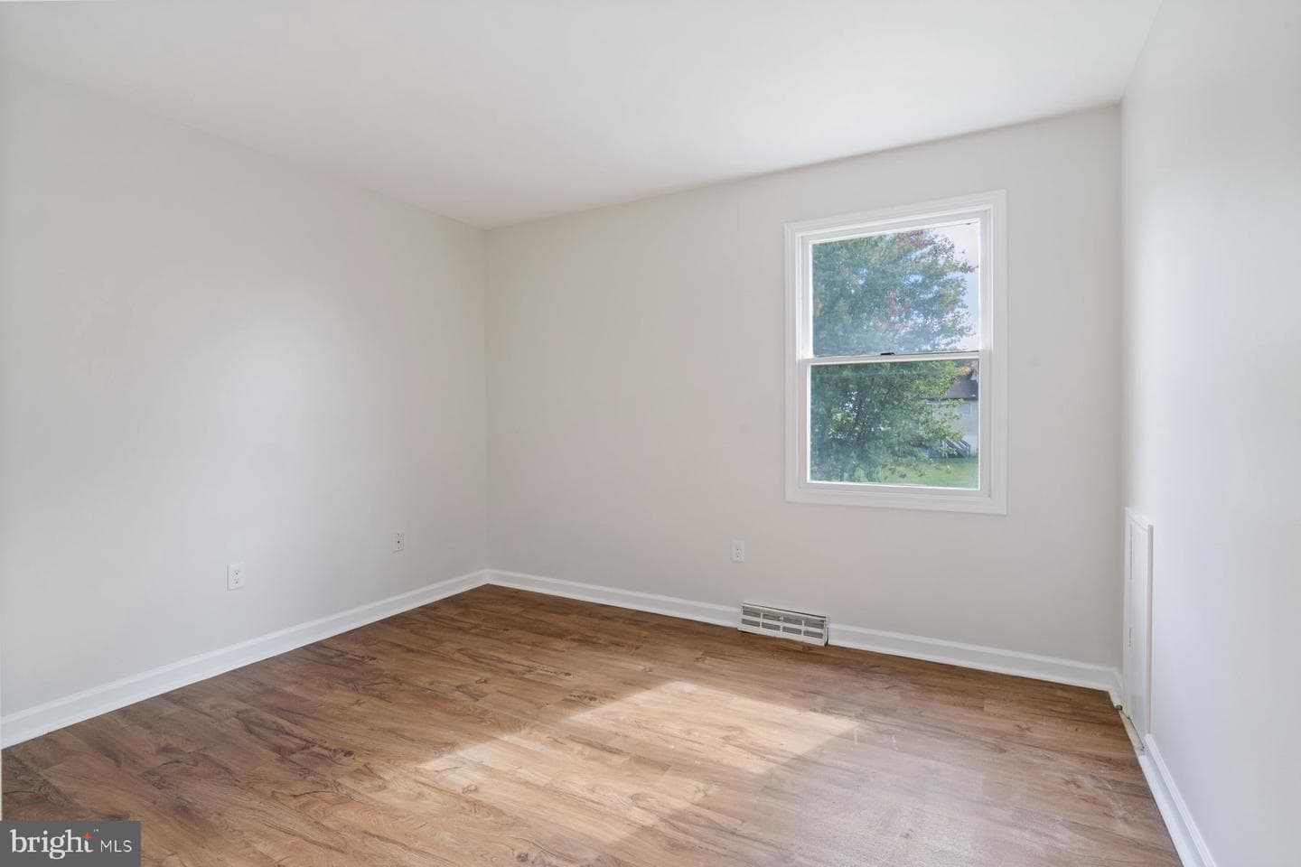 2913 Tulip Way photo 14