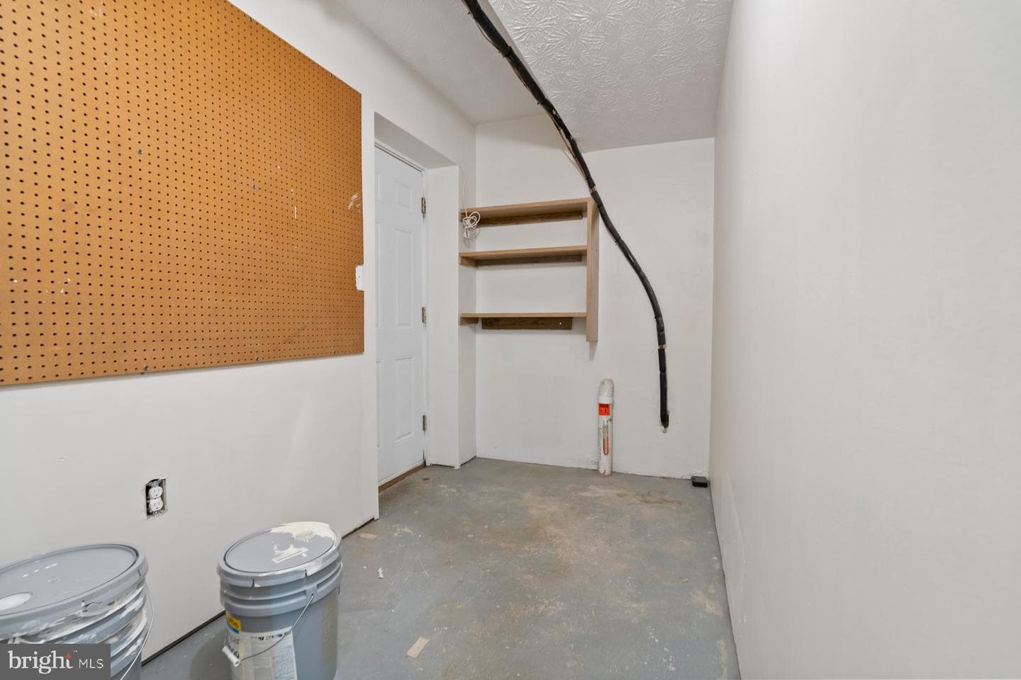 2913 Tulip Way photo 20