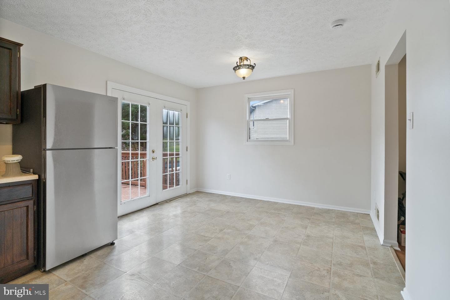 2913 Tulip Way photo 9