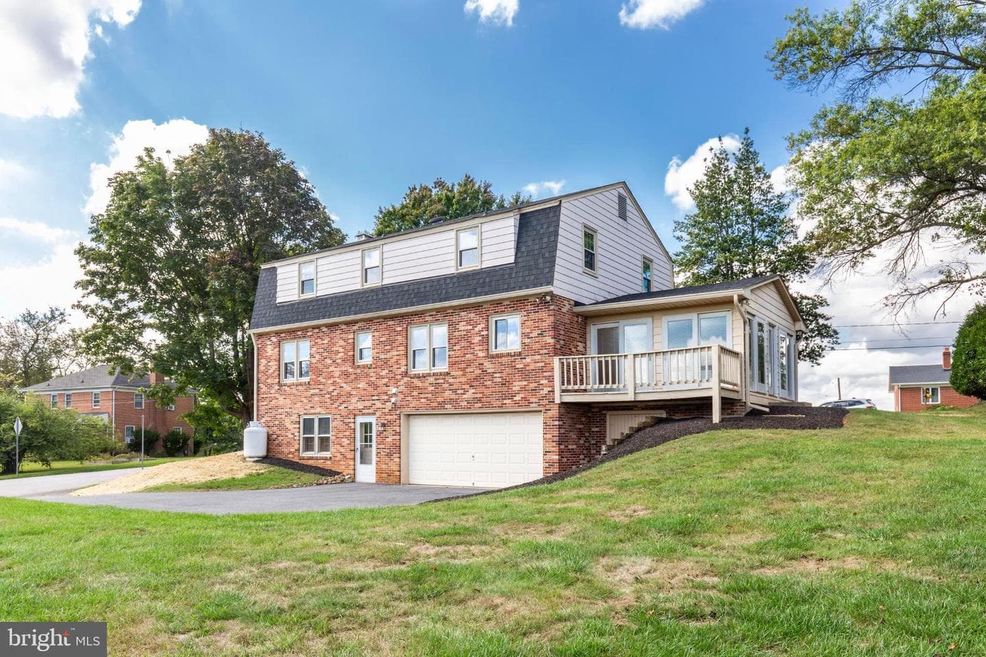 61 Ridge Road photo 2