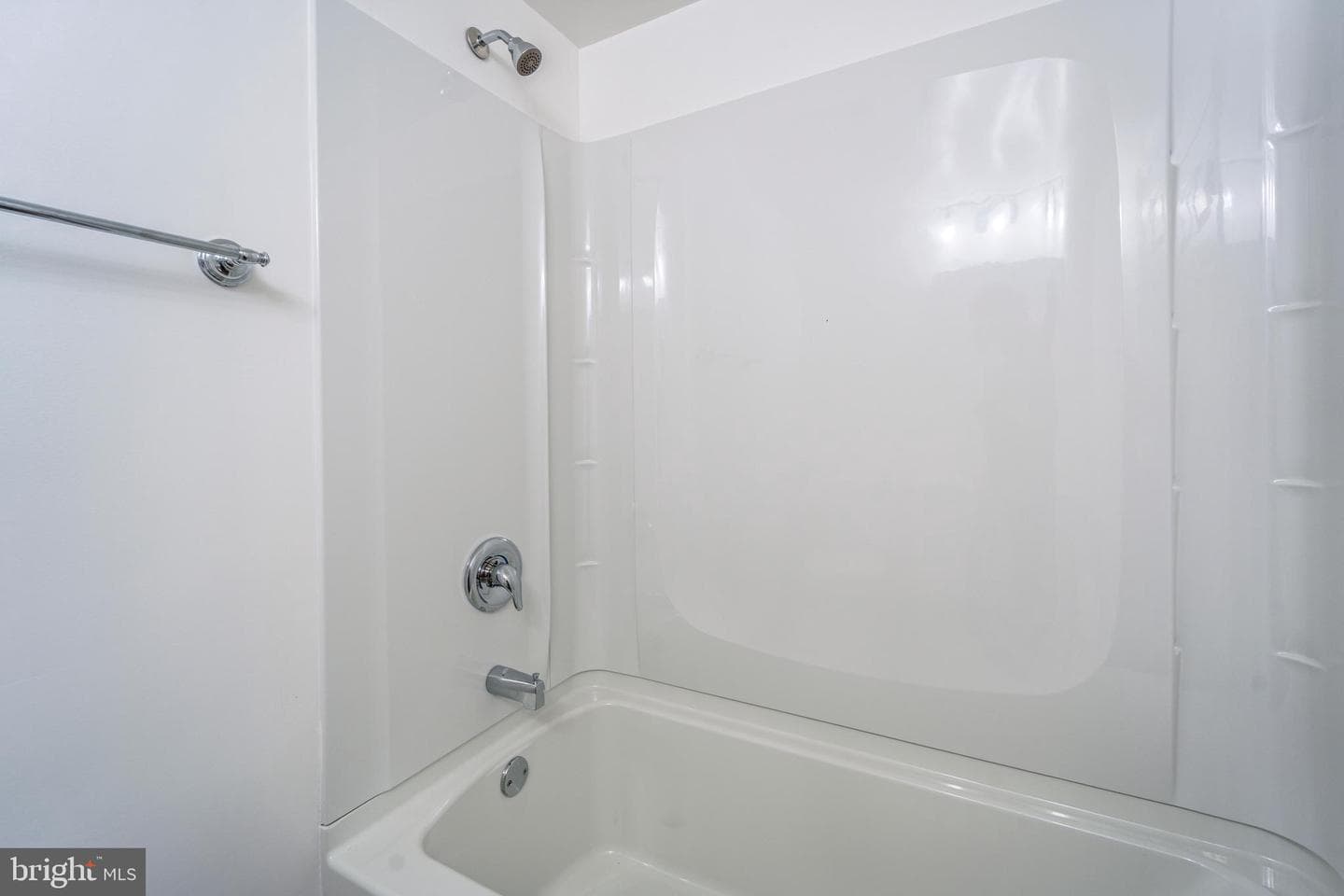 807 Washington Road photo 13
