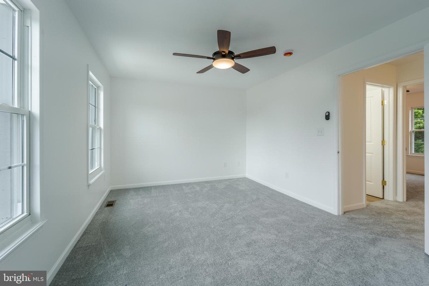 807 Washington Road photo 15