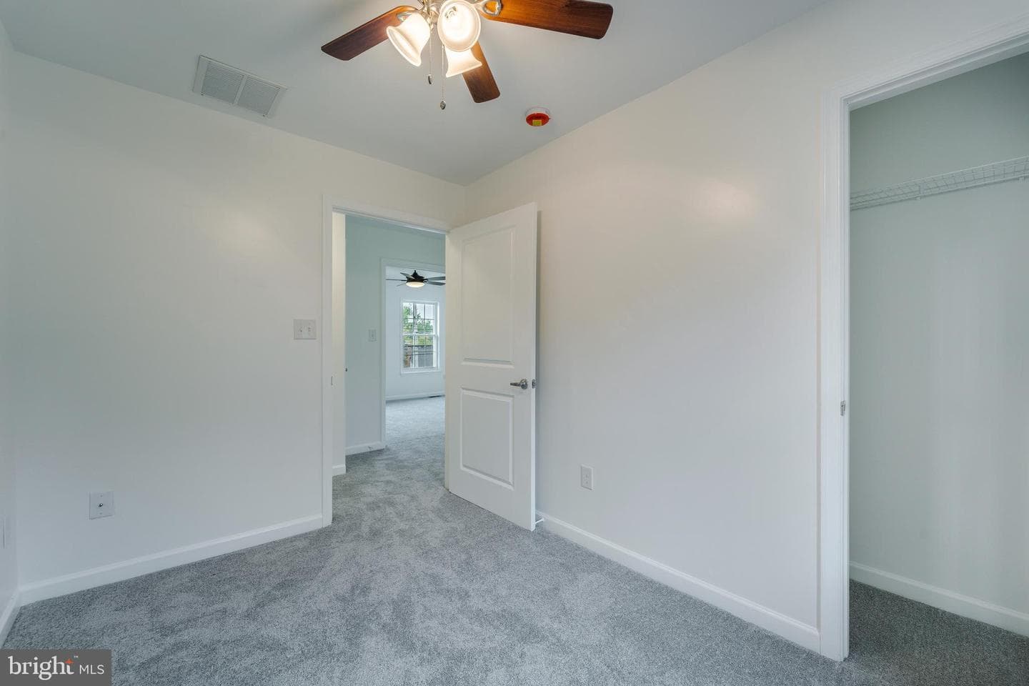 807 Washington Road photo 20