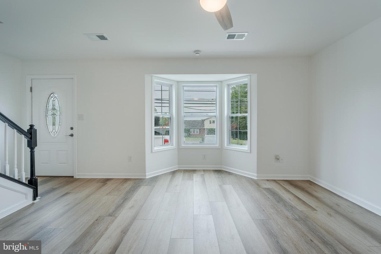 807 Washington Road photo 3
