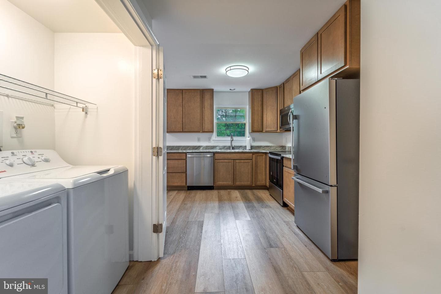 807 Washington Road photo 5