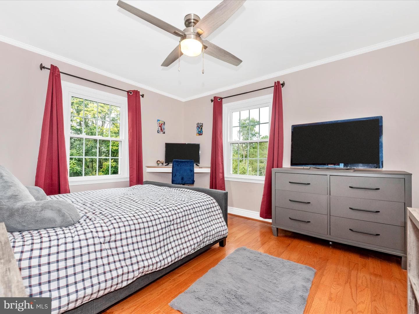 1204 Weymouth Street photo 14