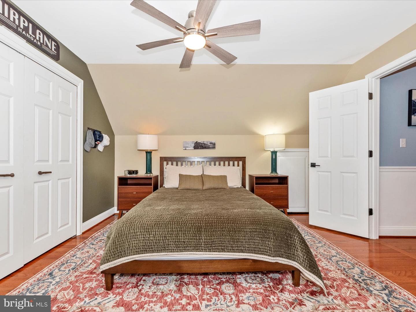 1204 Weymouth Street photo 17