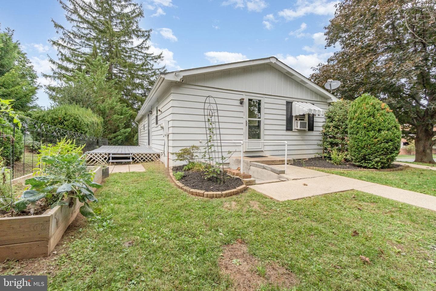 701 Gist Road photo 22
