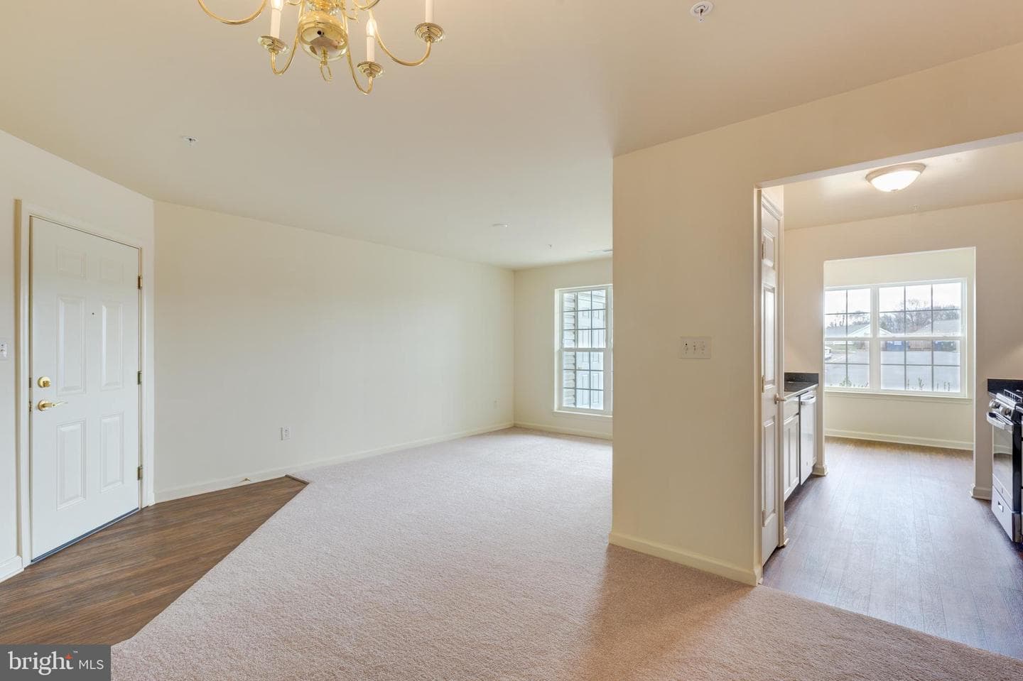 820 Wembley Drive #3a photo 3