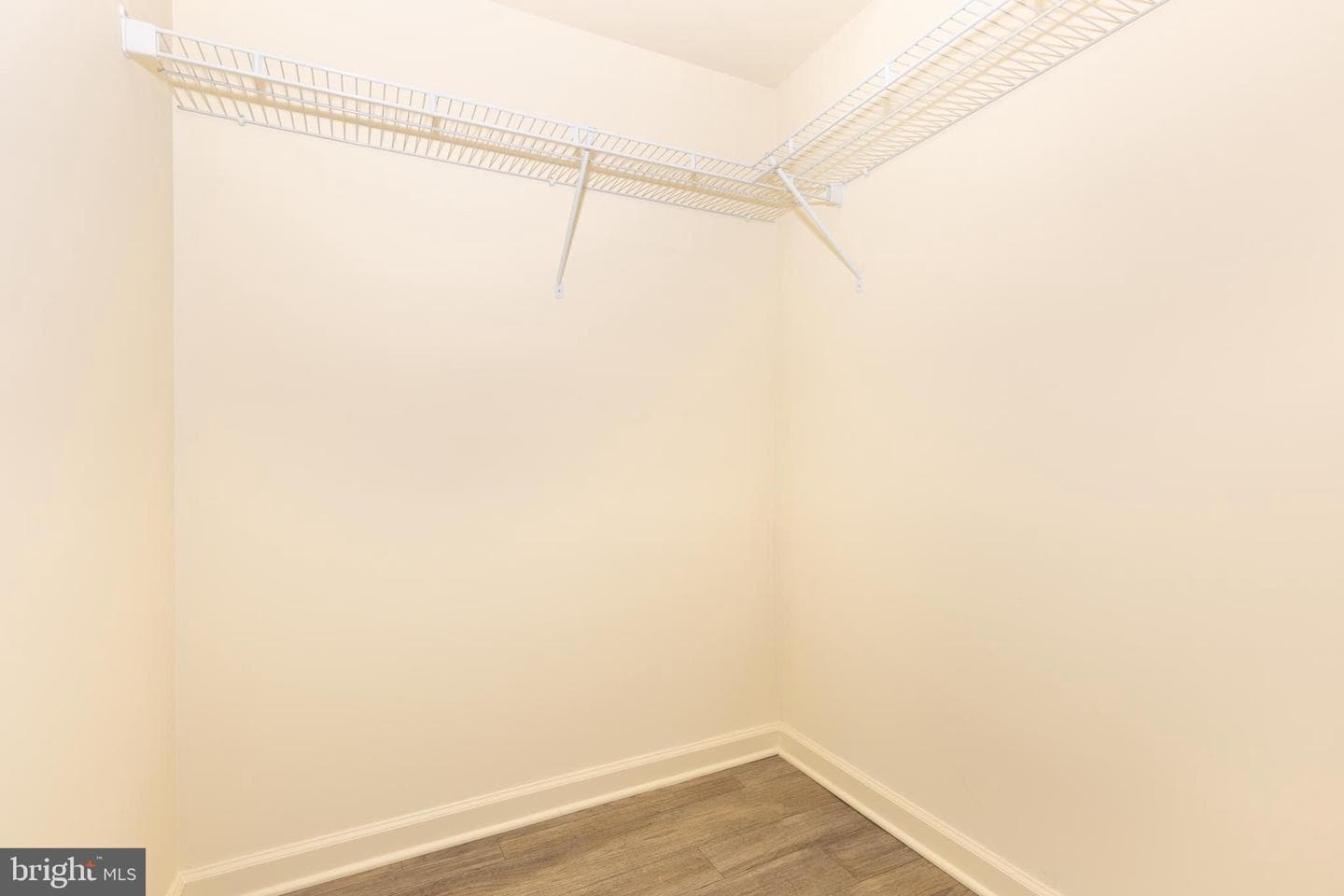 820 Wembley Drive #2b photo 22