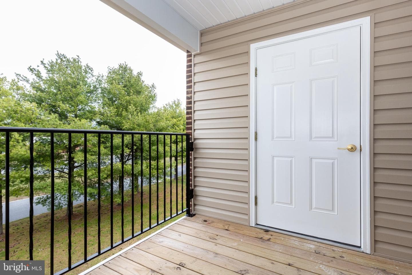 820 Wembley Drive #2b photo 9