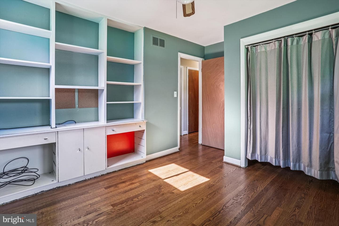 2105 Country Fair Lane photo 12