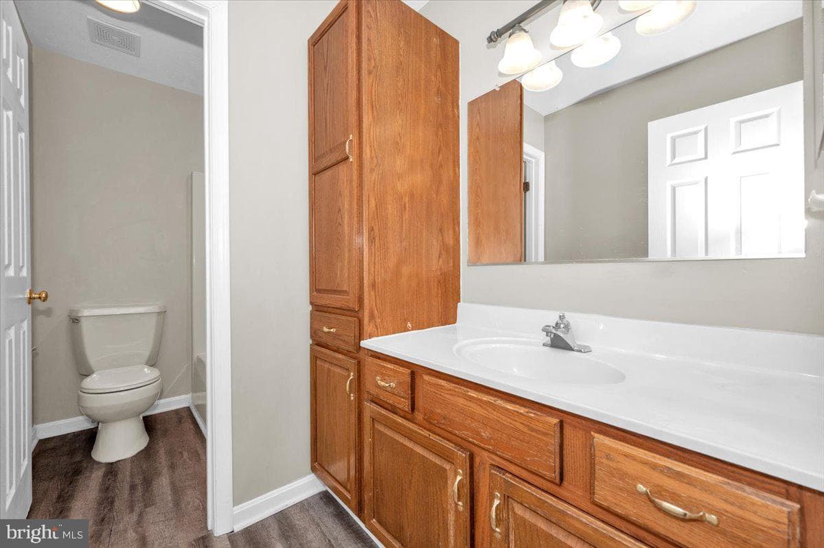 1184 Heathfield Road photo 26