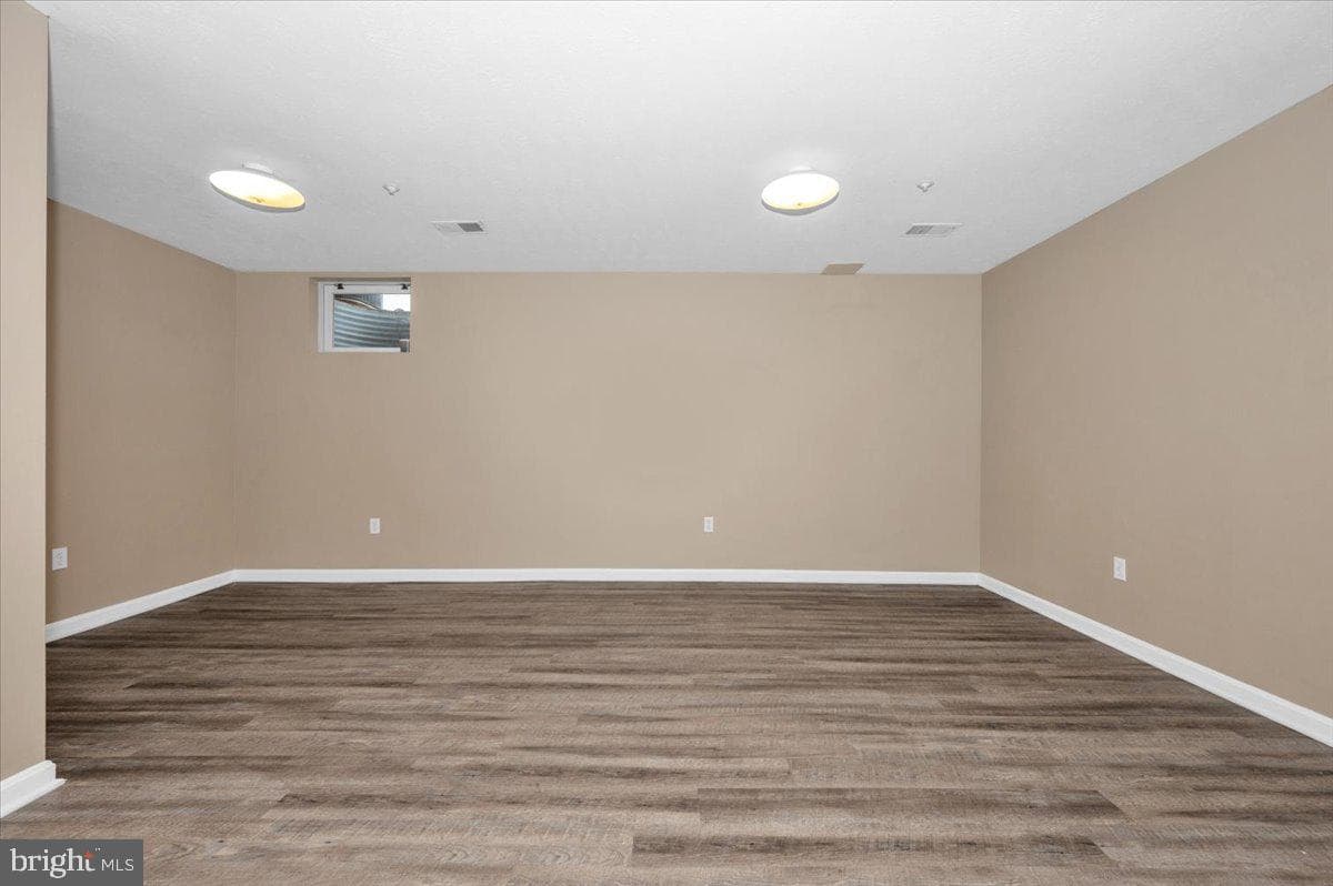 1184 Heathfield Road photo 32