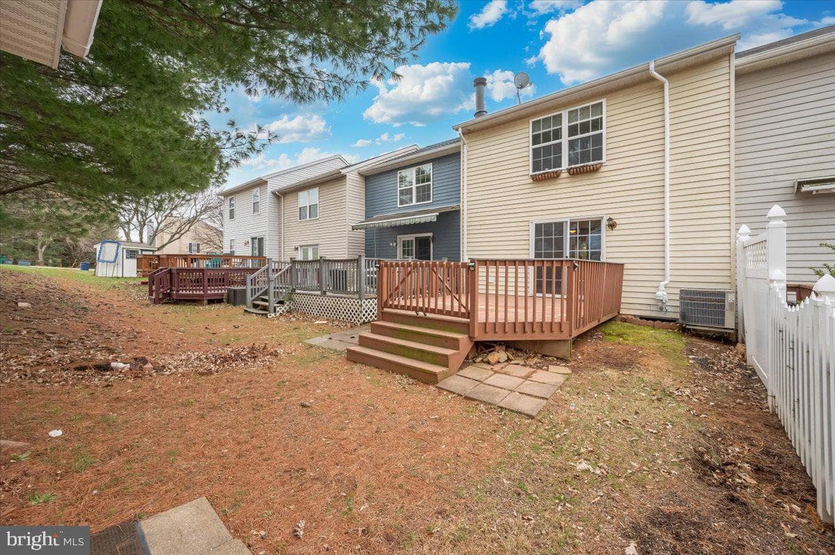 1184 Heathfield Road photo 45
