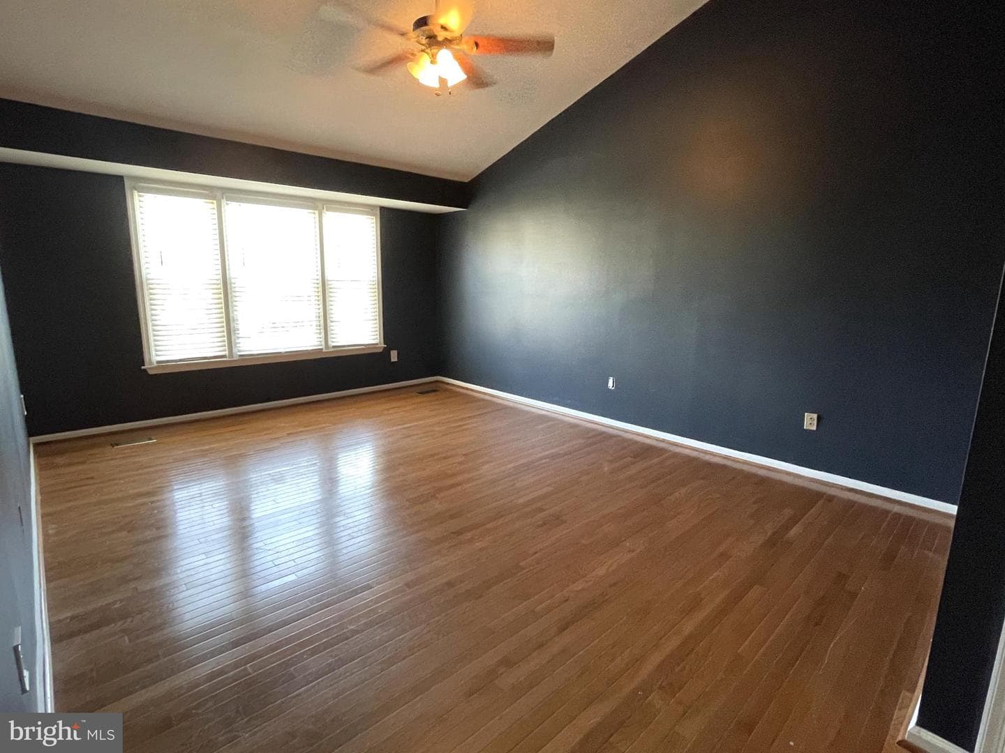 108 Garden Way photo 14