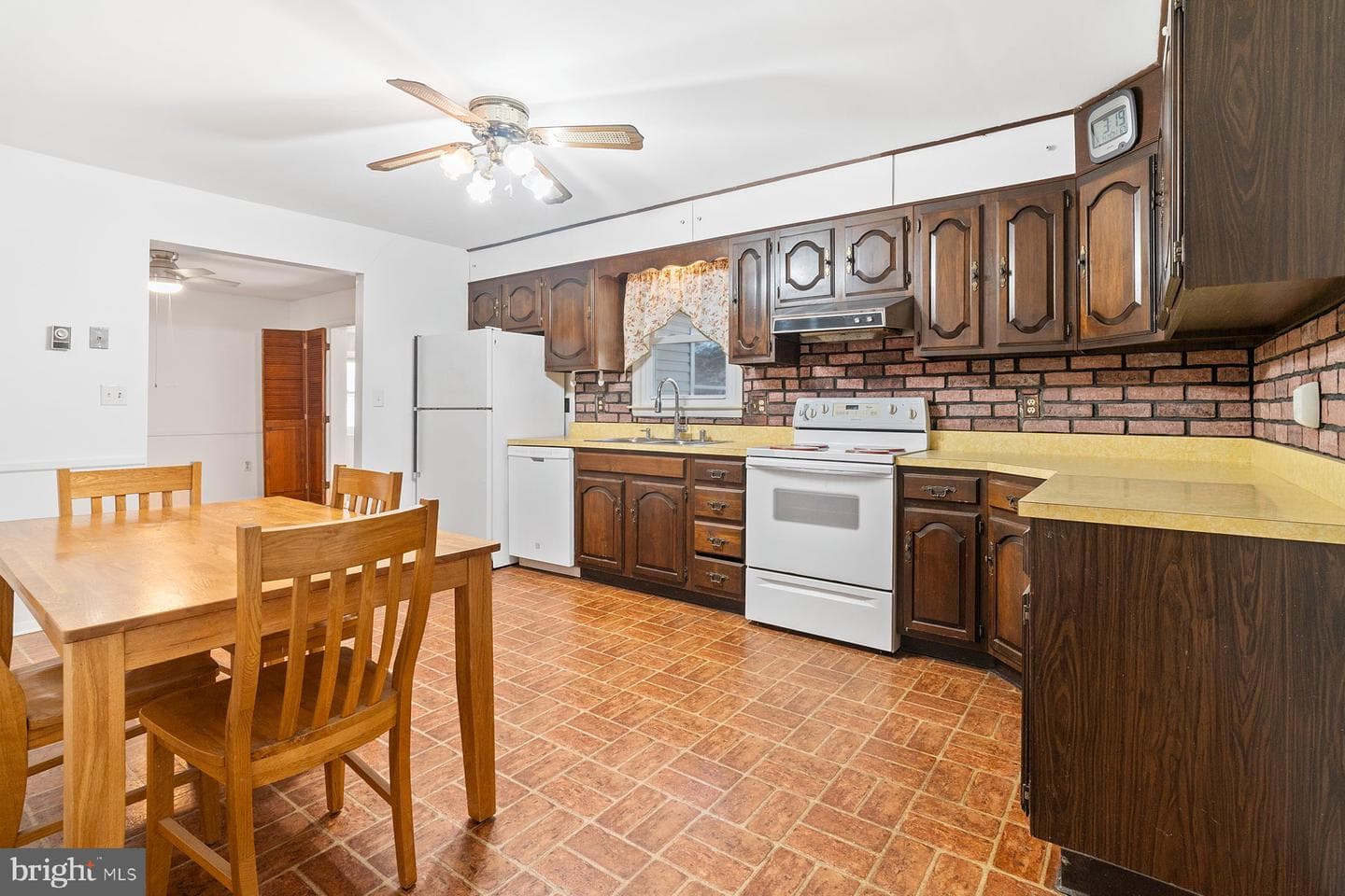 2708 Wildorlyn Drive photo 10