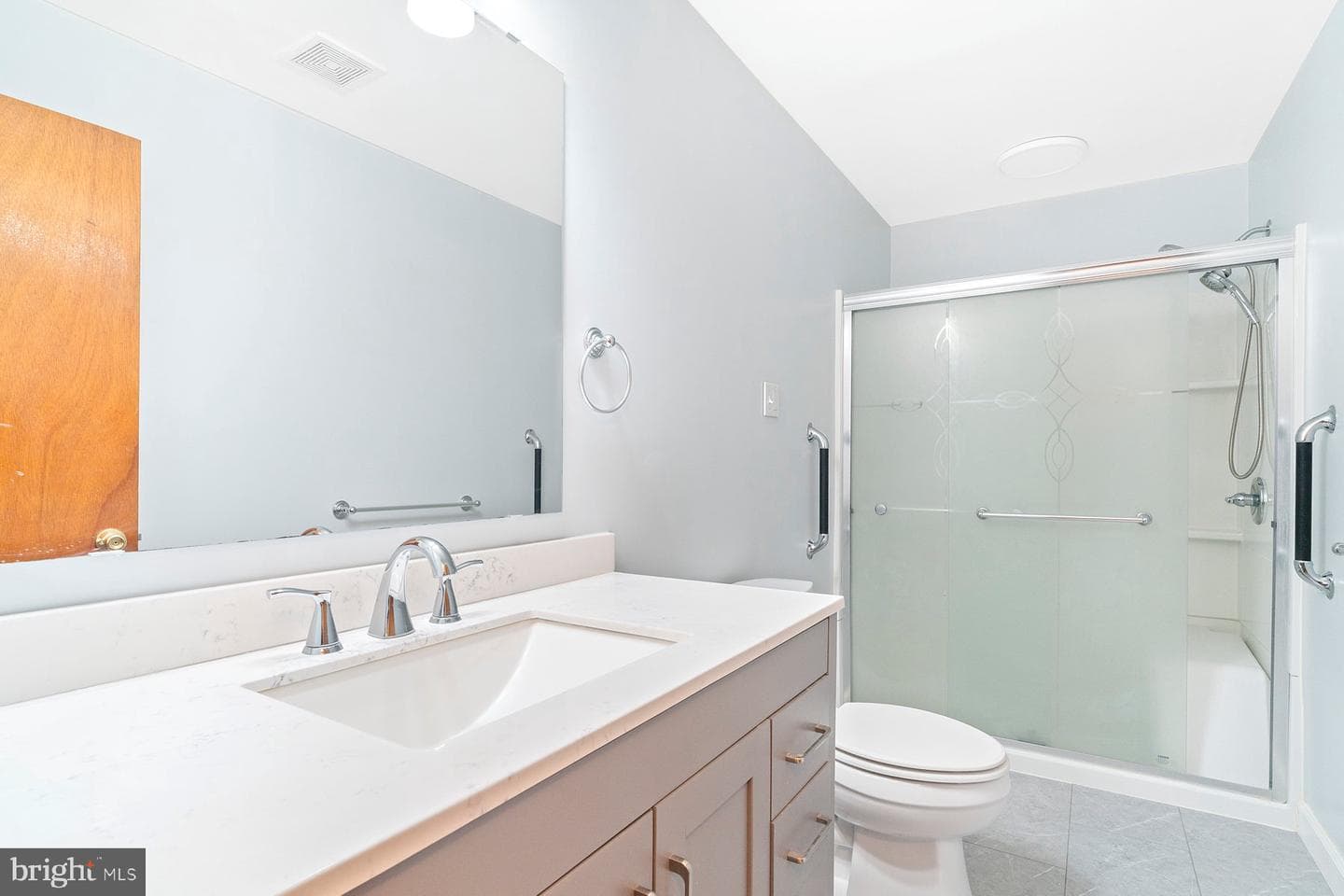 2708 Wildorlyn Drive photo 4