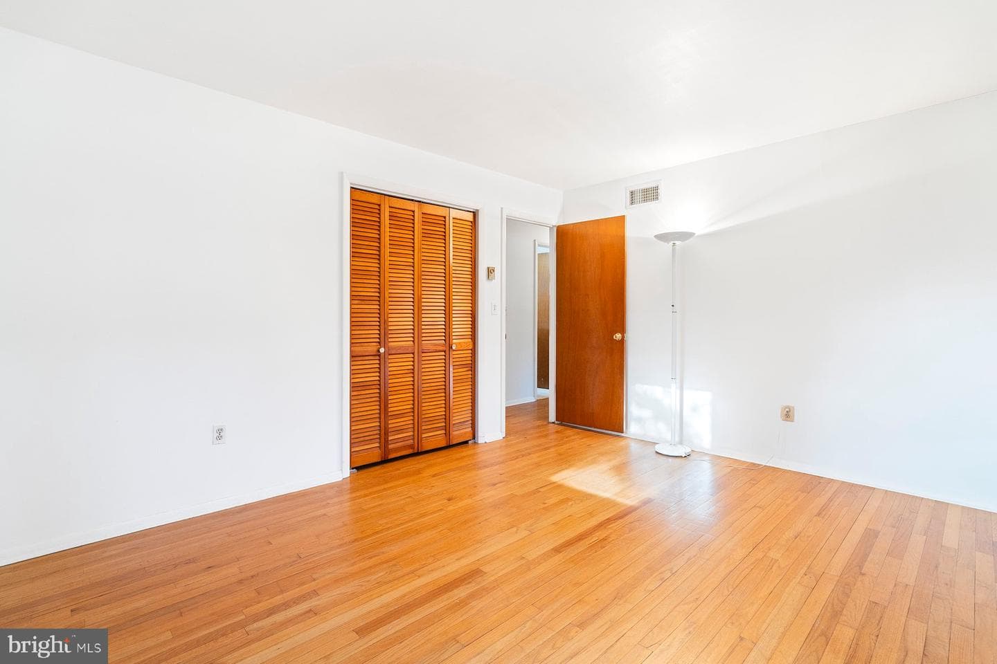 2708 Wildorlyn Drive photo 7
