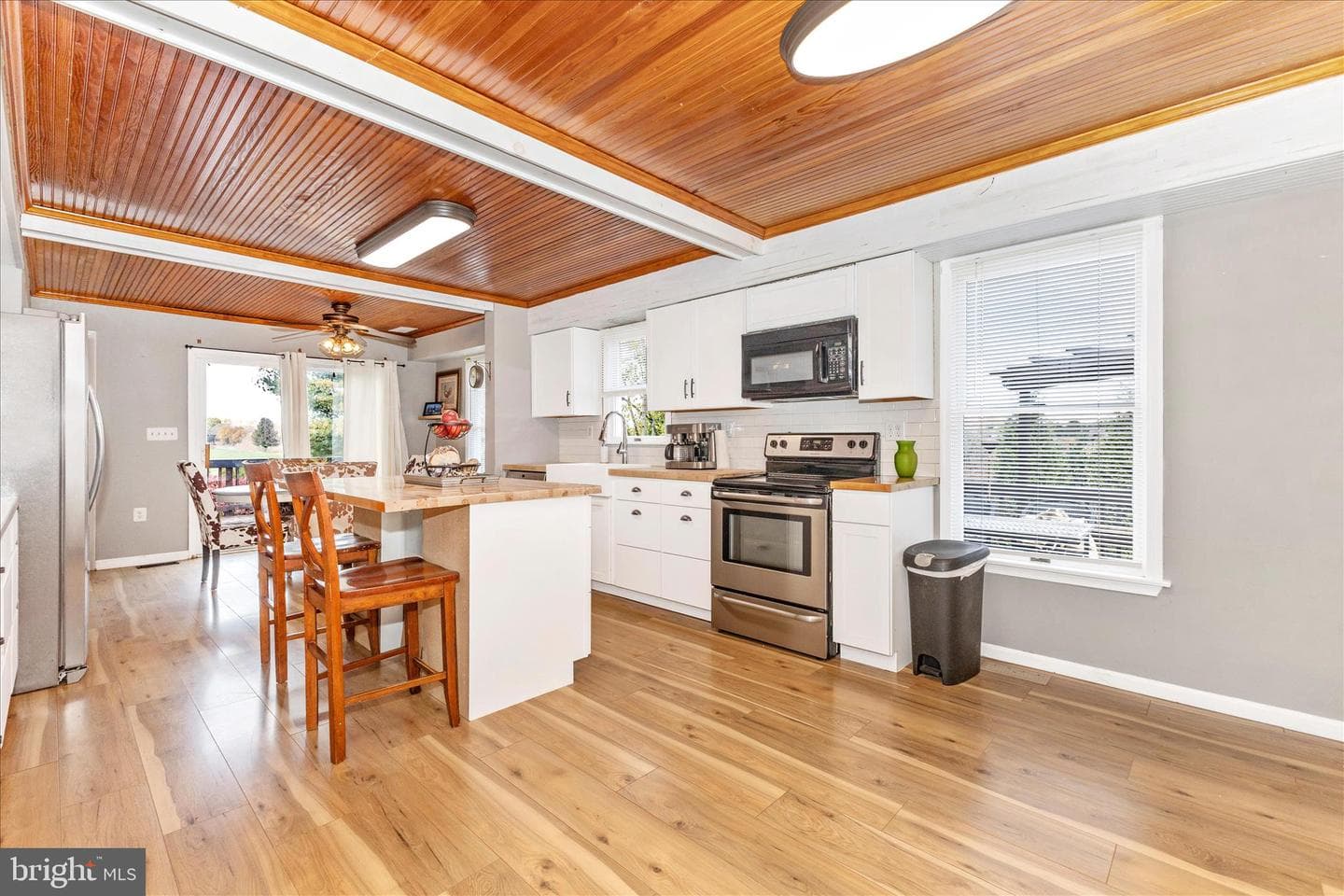 6633 Wind Ridge Road photo 12