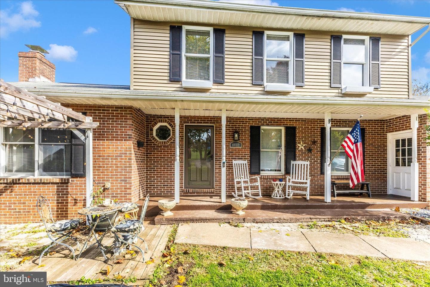 6633 Wind Ridge Road photo 2