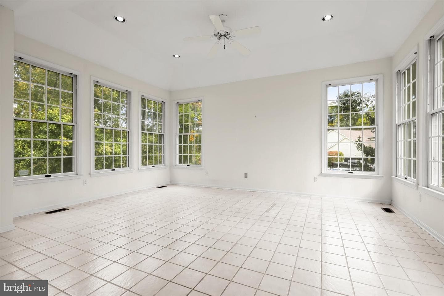 3360 Lawndale Road photo 11