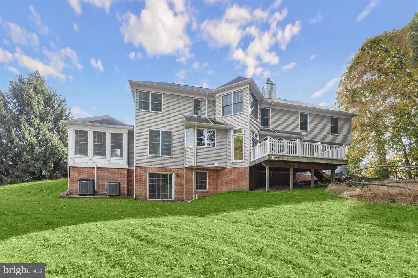 3360 Lawndale Road photo 59