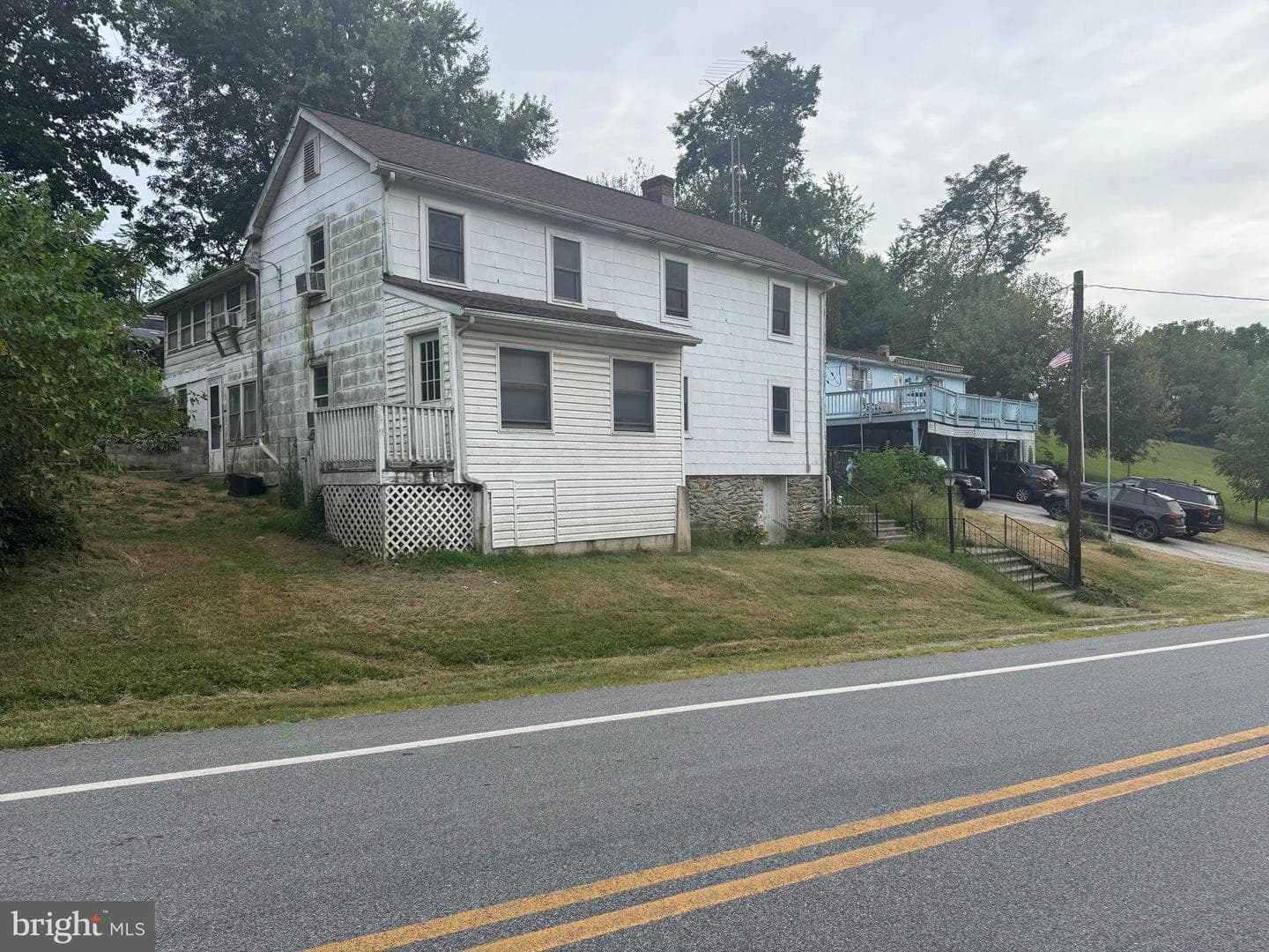 57 Hoff Road photo 2